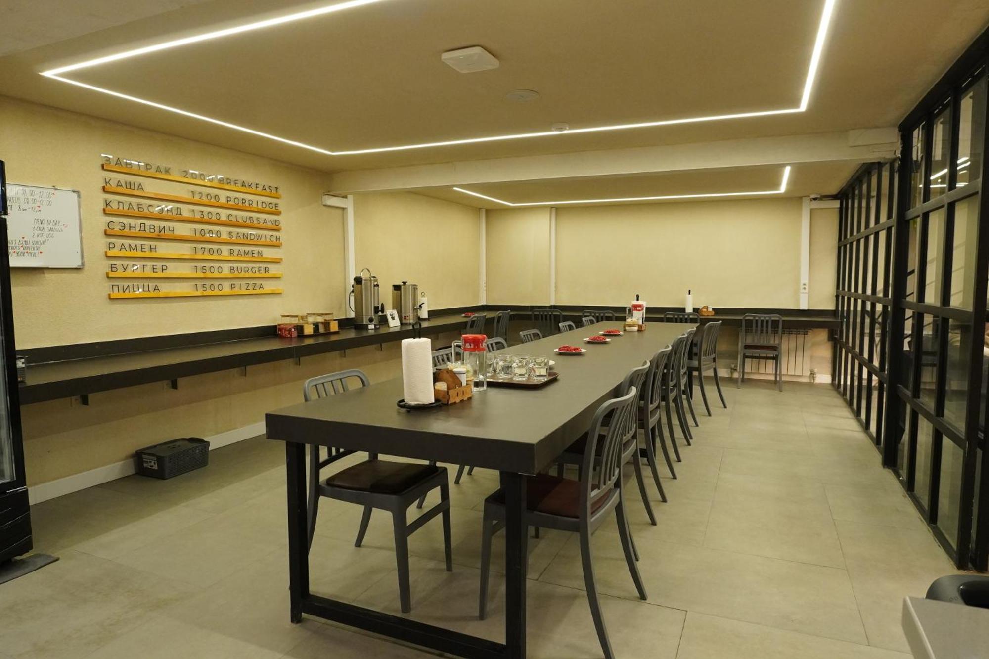 Kapselhotel Aq Minisuites *