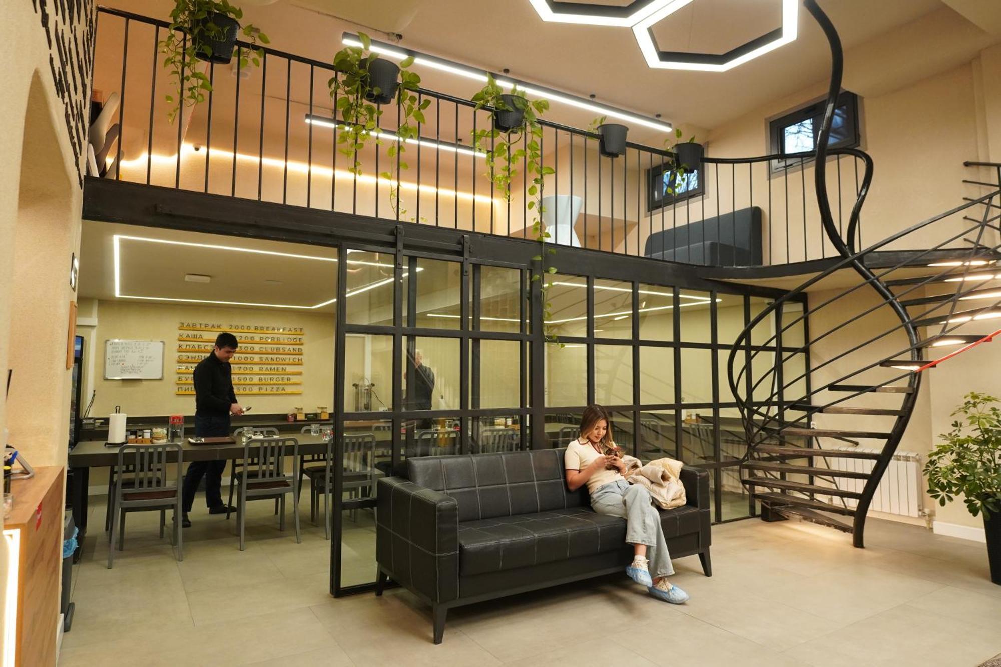 Kapselhotel Aq Minisuites Almaty